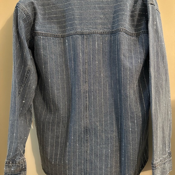 Blue velvet Blue Jean shirt w/ lots of bling size Large - Picture 4 of 5